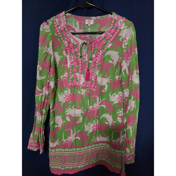 crown & ivy Tops - Crown & Ivy Beach Womens XS Pink Green Crab Print Tassel Embroidered Tunic Top